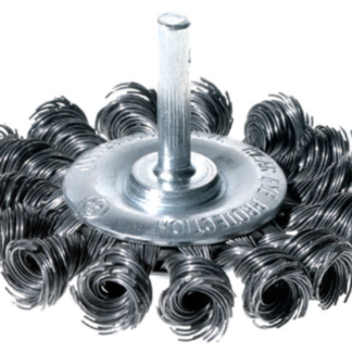 Wheel brushes with shaft twist knot